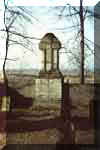 Pomnik wiosn 2001.